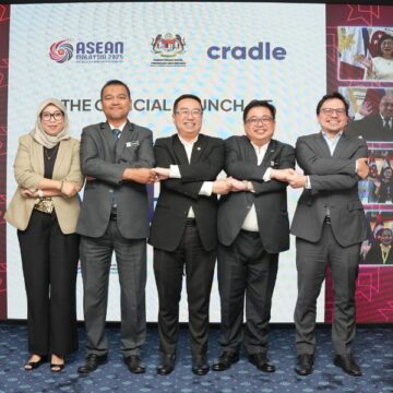 646165 Group Photo 1 1