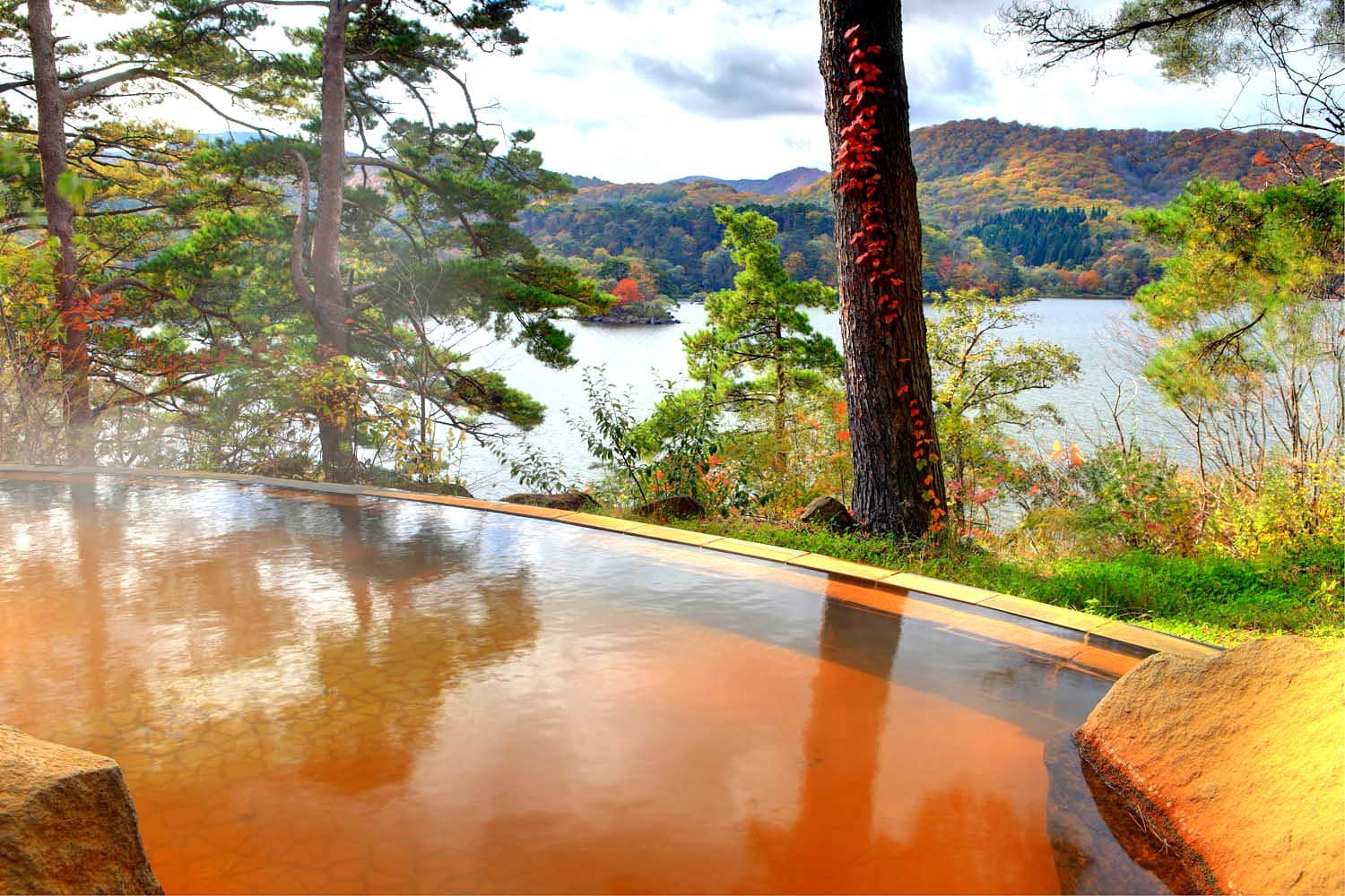 8 Urabandai Lake Resort 2 ใบไม้เปลี่ยนสีญี่ปุ่น 2025 นี้ มาฟุกุชิมะสิบอกเลยว่าไม่ซ้ำใคร