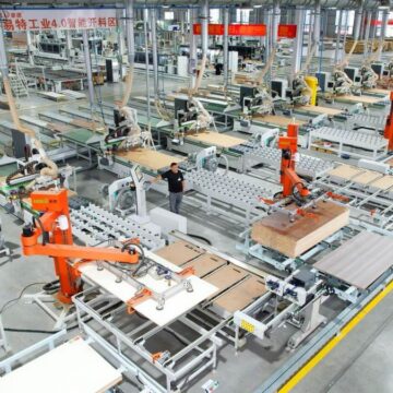 MAY PR 2025 10 27 175422 เขตกังหนาน เมืองกุ้ยกัง ขับเคลื่อนอุตสาหกรรมไม้สู่การตกแต่งบ้านครบวงจร รุกตลาดอาเซียน