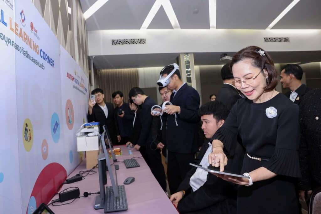 เพาเวอร์บาย ในเครือเซ็นทรัล รีเทล จับมือ มูลนิธิออทิสติกไทย ผลักดันเทคโนโลยี เพื่อความเท่าเทียม สร้างโอกาสการศึกษาให้บุคคลออทิสติกทั่วไทยอย่างยั่งยืน 4 MAY PR 2026 01 29 094750 เพาเวอร์บาย ในเครือเซ็นทรัล รีเทล จับมือ มูลนิธิออทิสติกไทย ผลักดันเทคโนโลยี เพื่อความเท่าเทียม สร้างโอกาสการศึกษาให้บุคคลออทิสติกทั่วไทยอย่างยั่งยืน