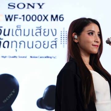 โซนี่ไทยเปิดตัวหูฟังตัดเสียงรบกวนไร้สายแบบ Truly Wireless รุ่นใหม่ WF-1000XM6 “อินเต็มเสียง ตัดทุกนอยส์” ยกระดับประสบการณ์การฟังให้เป็นอย่างที่คนทำเพลงตั้งใจ ด้วยการจูนเสียงจากทีมงานทำเพลงระดับโลก 10 MAY PR 2026 02 25 134352 โซนี่ไทยเปิดตัวหูฟังตัดเสียงรบกวนไร้สายแบบ Truly Wireless รุ่นใหม่ WF-1000XM6 “อินเต็มเสียง ตัดทุกนอยส์” ยกระดับประสบการณ์การฟังให้เป็นอย่างที่คนทำเพลงตั้งใจ ด้วยการจูนเสียงจากทีมงานทำเพลงระดับโลก