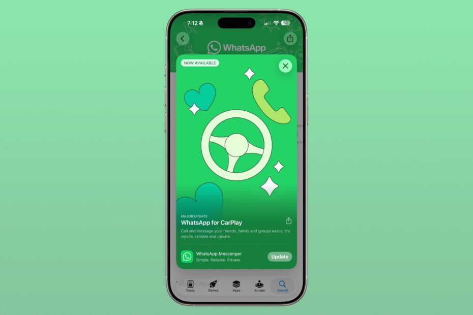 WhatsApp CarPlay
