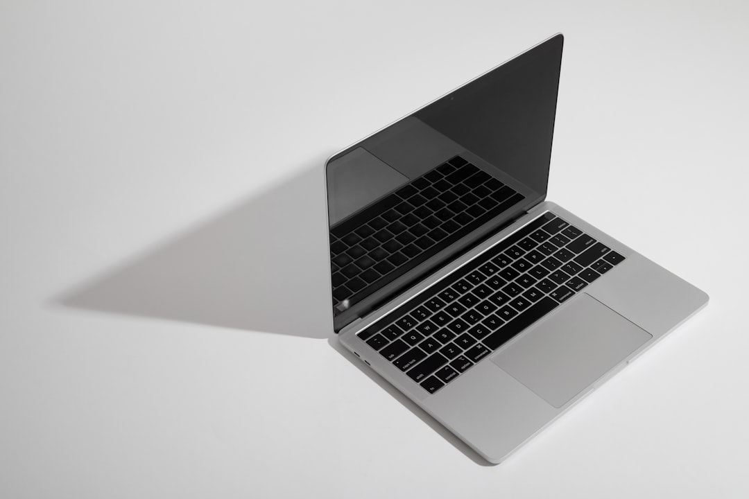 MacBook Ultra